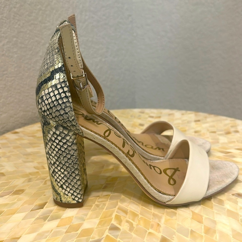 Sam Edleman snake skin design heels size 8 M